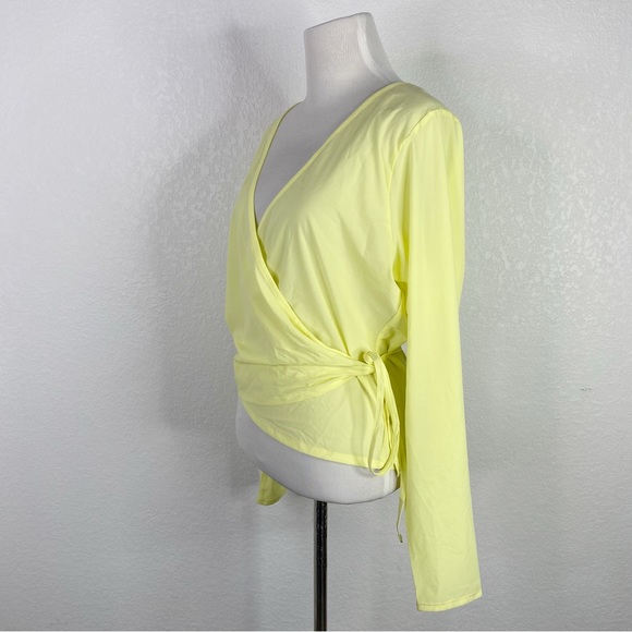 Outdoor Voices Lemon Lime Yellow Tissue Weave Wrap Top - Picture 9 of 10